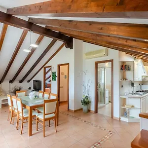 Ca' Do Pescou, Charming 2,bedroom With Stunning Hill Views Overlooking The Greenery Apartment